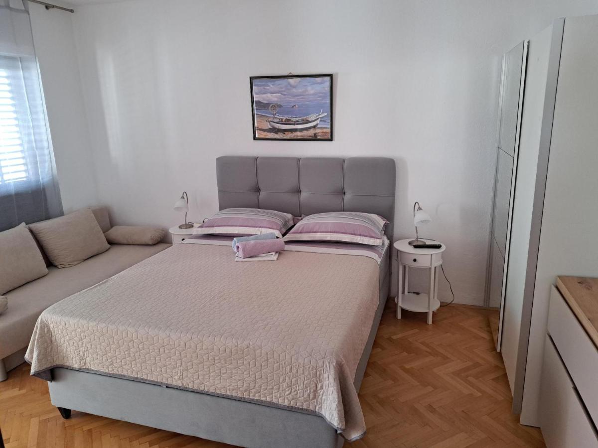 Apartmani R&B Radalj ماكارسكا المظهر الخارجي الصورة