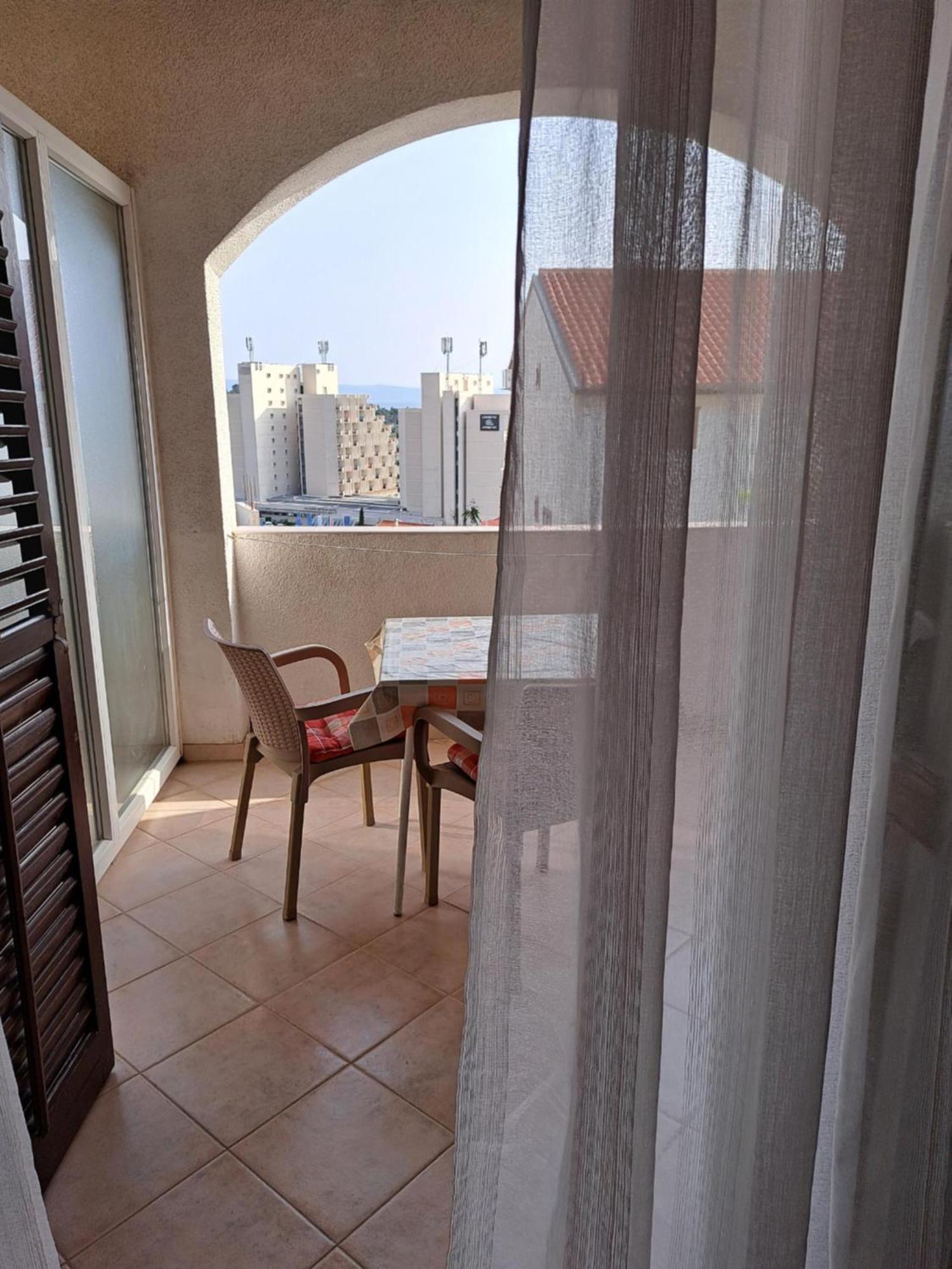 Apartmani R&B Radalj ماكارسكا المظهر الخارجي الصورة