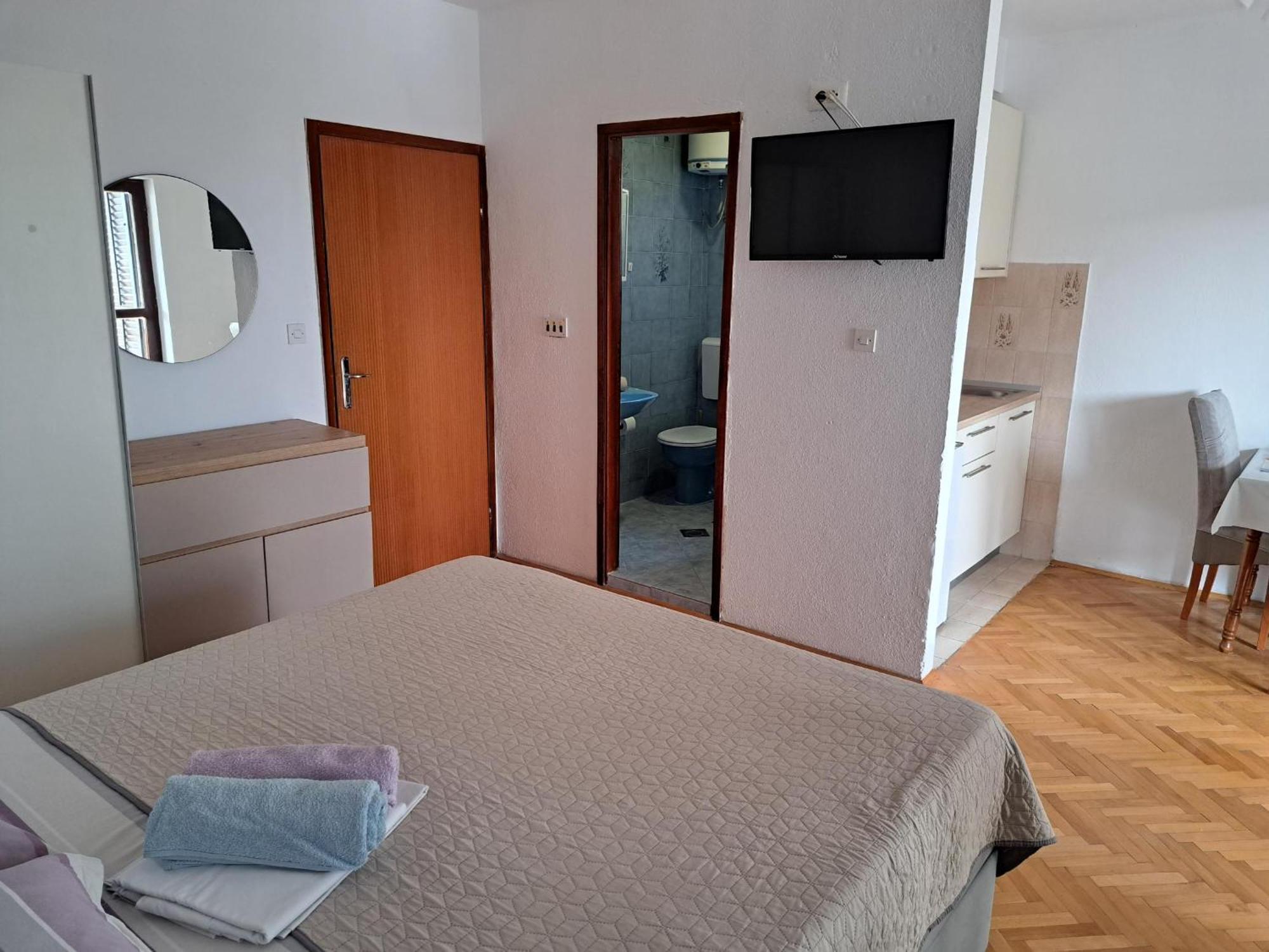 Apartmani R&B Radalj ماكارسكا الغرفة الصورة