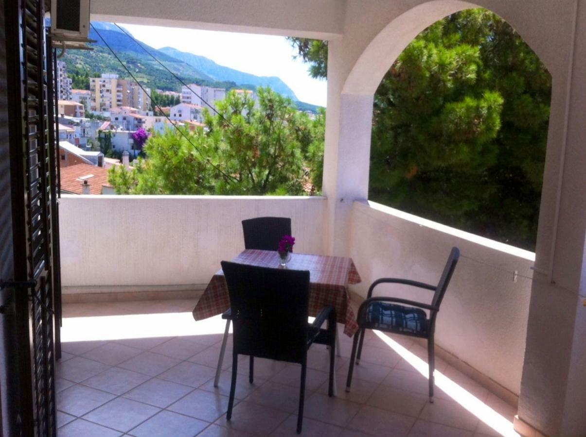 Apartmani R&B Radalj ماكارسكا المظهر الخارجي الصورة