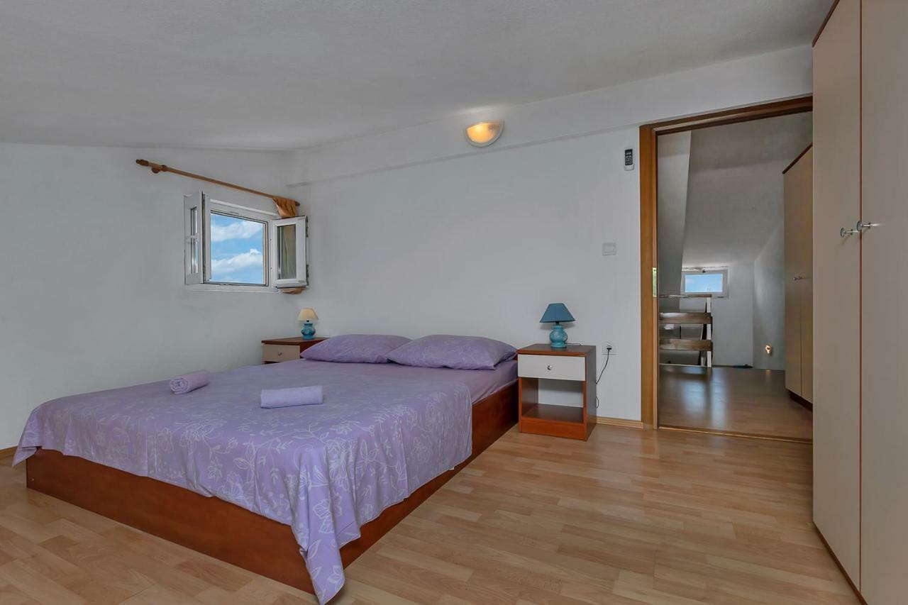Apartmani R&B Radalj ماكارسكا المظهر الخارجي الصورة